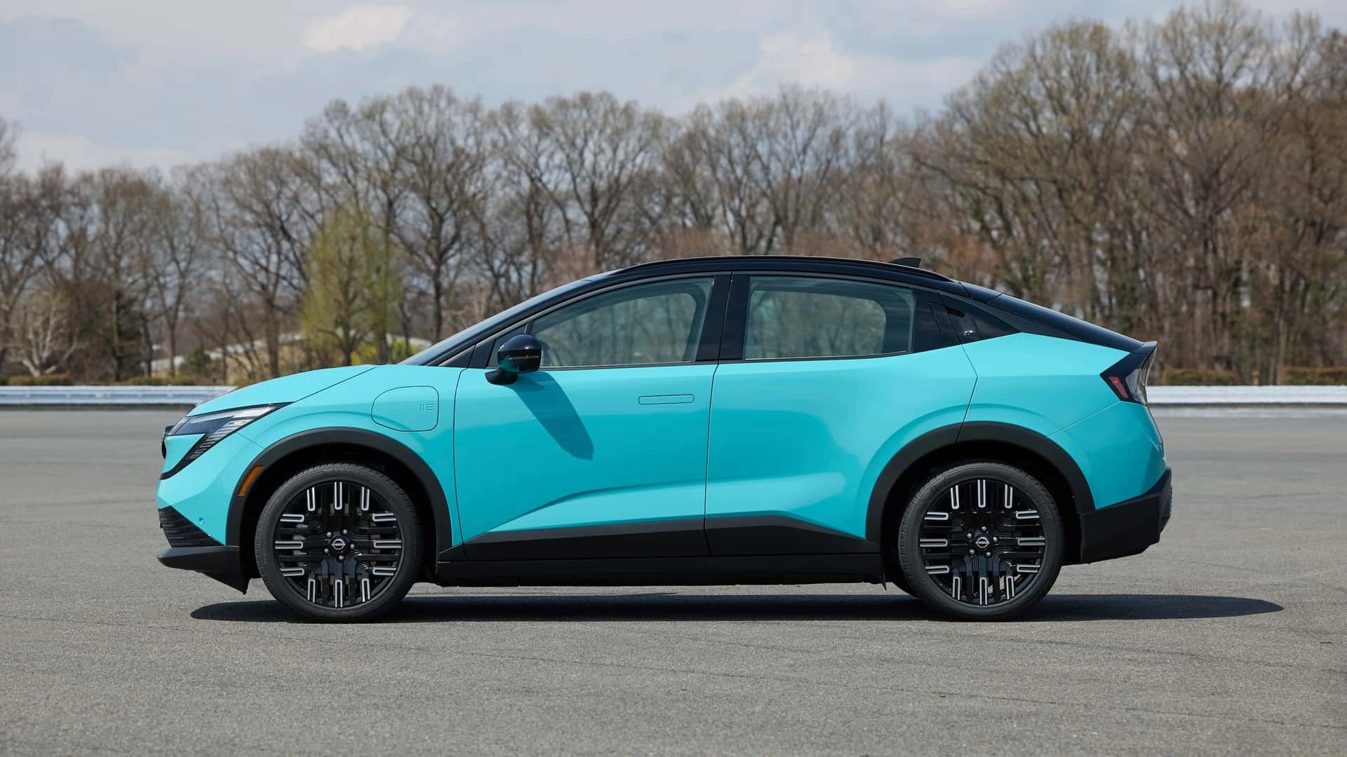 2026 nissan leaf this is it (5)